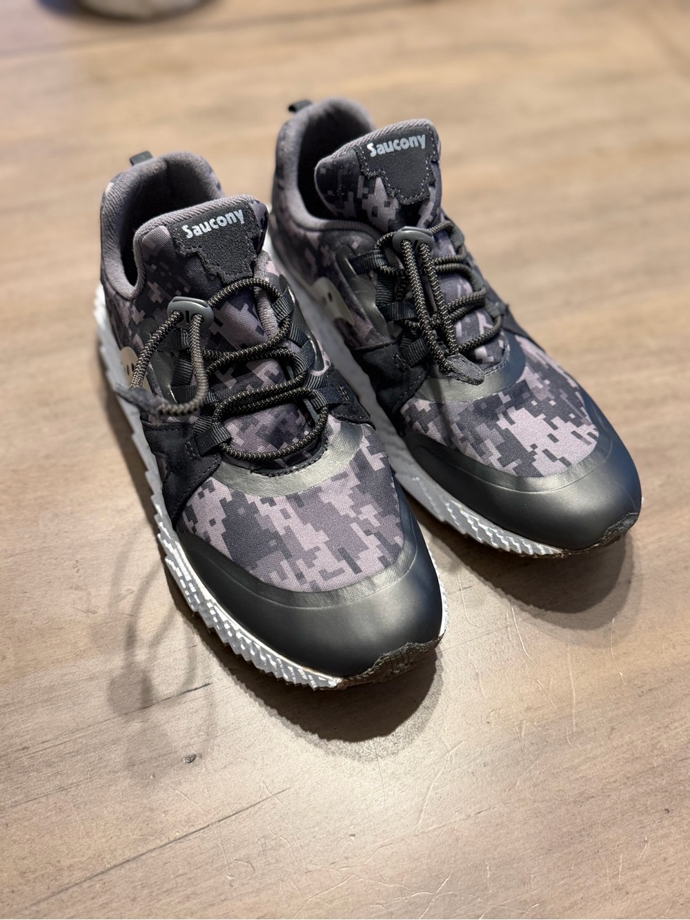 Saucony Voxel 9000 Sneakers – Parent Approved, Kid Tested 🏃‍♂️🎮  6M